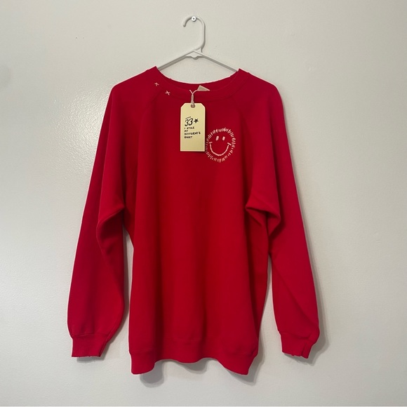 I Stole My Boyfriend's Shirt Women California Smiley Sweatshirt - Picture 4 of 10